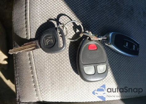 2008 Saturn Vue 4-Cyl Xe z USA, uszkodzony, nr VIN 3GSCL33P18S527049